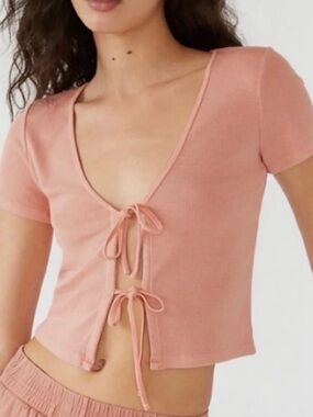 Aritzia Wilfred Free Only Tie-Front T-Shirt Size XS Peachy Pink